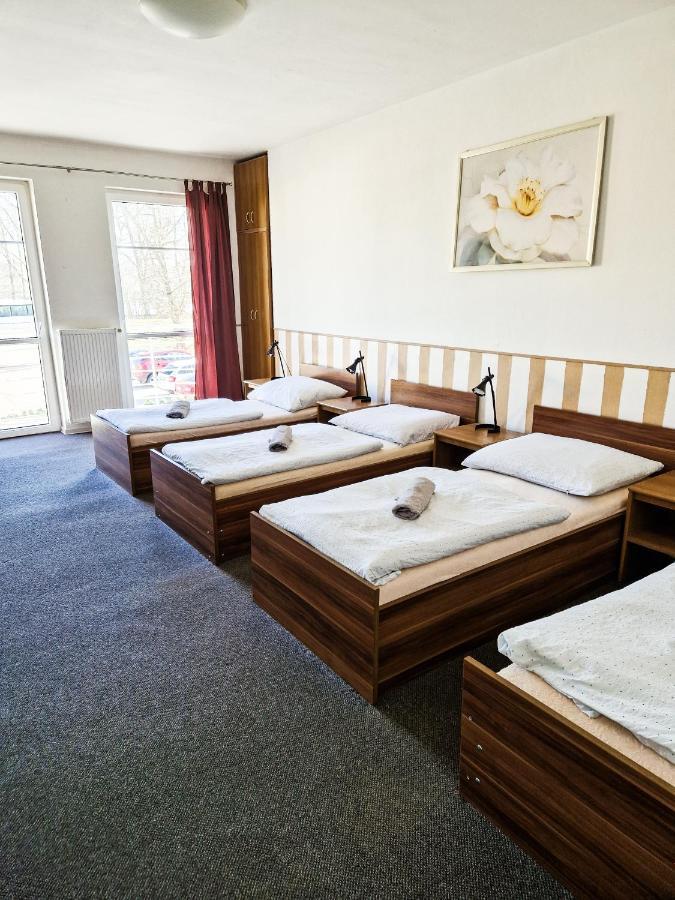 Hotel Ned Hockey Nymburk Zewnętrze zdjęcie